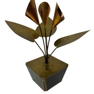 Mid-Century Modern Gold and Brown 7” Metal Floral Sculpture (Curtis Jere Style)